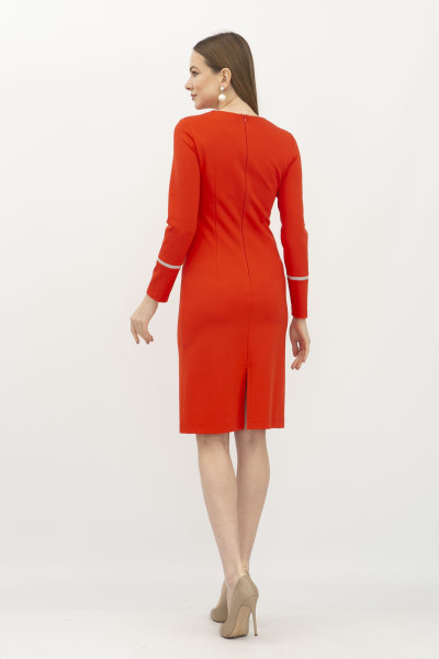 Сукня міді червона прилеглого силуету Агувія Сукня міді червона прилеглого силуету Агувія