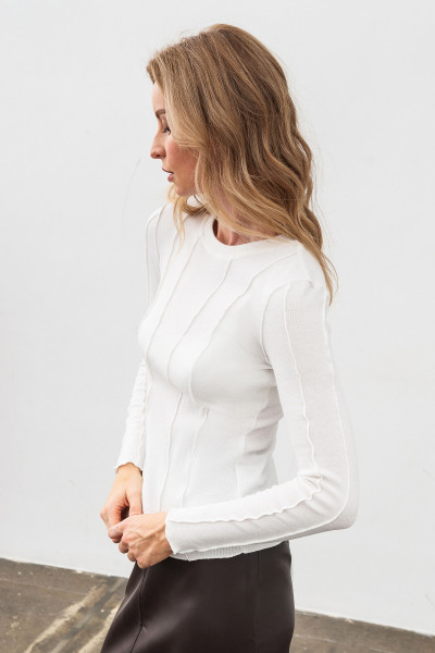 Білий  джемпер з трикотажу Фенті 01