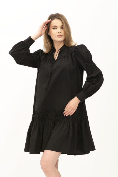 Чорне жіноче плаття А-силуету з коміром-стійкою та рюшами Лам'є 01 Чорне жіноче плаття А-силуету з коміром-стійкою та рюшами Лам'є 01