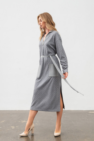 Сукня трикотажна сірого кольору з розрізом Венда Сукня трикотажна сірого кольору з розрізом Венда