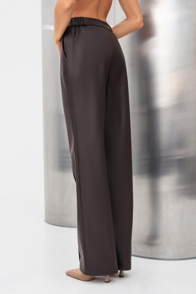 Брюки з еко шкіри коричневі прямого силуету Дален 01