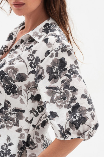 Блуза з пишними рукавами до ліктя Міара