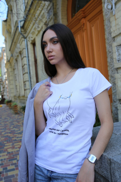 Футболка біла з авторським малюнком Футболка руки