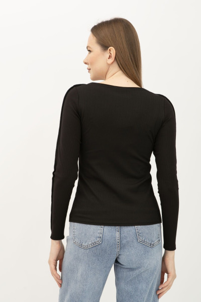 Лонгслів із трикотажу чорний  у дрібний рубчик Атіка 01