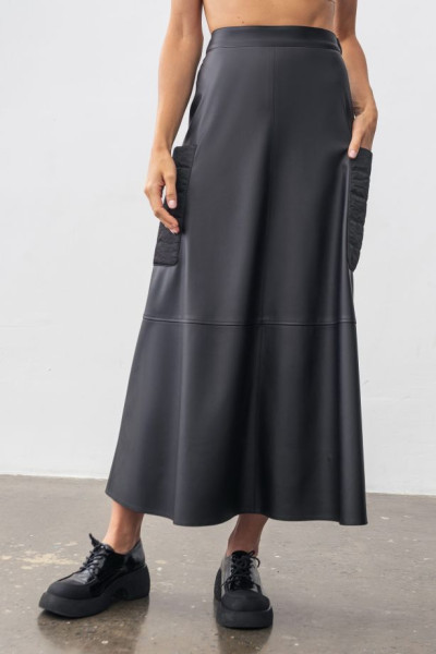 Спідниця з еко шкіри чорна силуету-трапеція Філора