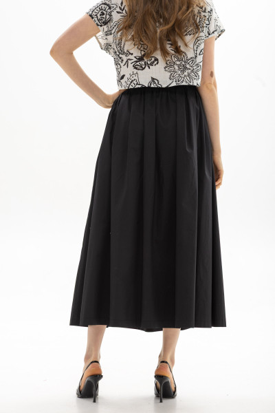 Спідниця силуету трапеція чорного кольору Риалия 01