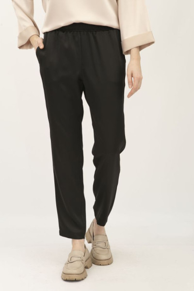 Чорні жіночі брюки у білизняному стилі Бірсен 001