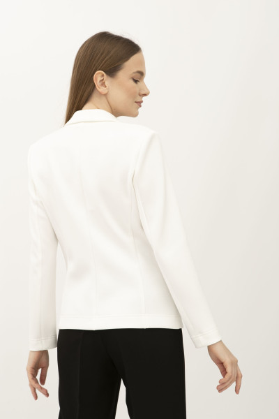 Однобортний молочний  жакет з трикотажу Сноу 08