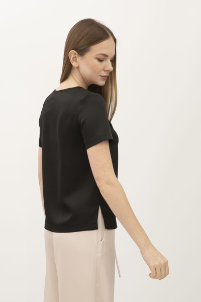 Блуза - футболка з шовку чорна Ламін 242