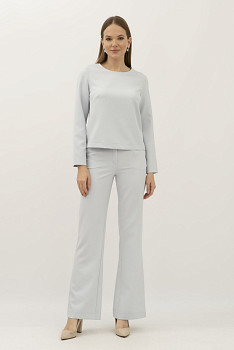 Жіночий блактиний костюм з блузою та штанами Тєміт 04