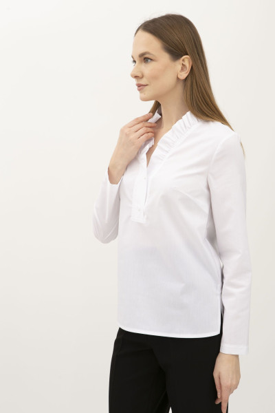 Біла блуза прямого силуету Емія