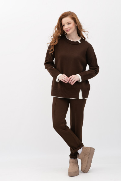 Коричневий джемпер прямого крою 25207301