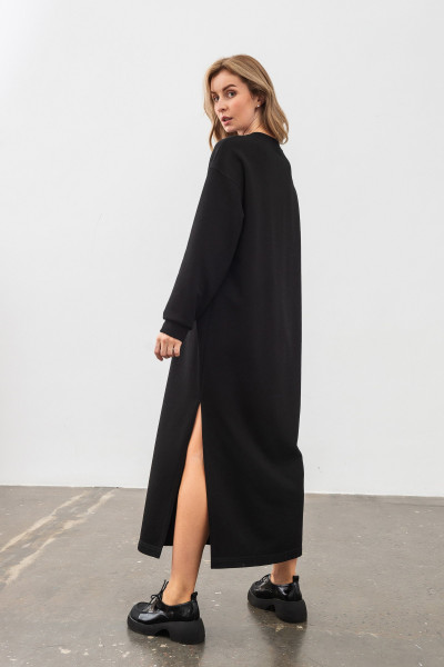 Трикотажна жіноча сукня оверсайз чорного кольору Белара Трикотажна жіноча сукня оверсайз чорного кольору Белара
