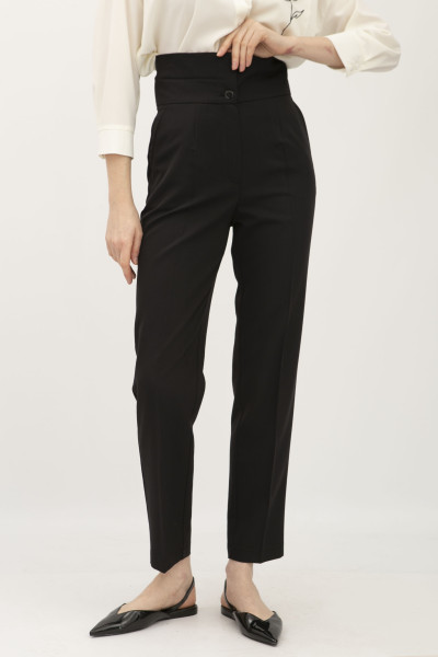 Штани чорного кольору з високою посадкою Унаті 001