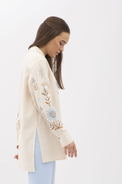 Жіноча вишиванка бежевого кольору Моніфа 04