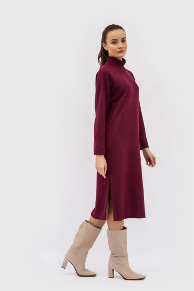 Оригінальна трикотажна сукня з декором по спинці бордового кольору Сегон 02 Оригінальна трикотажна сукня з декором по спинці бордового кольору Сегон 02