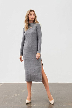 Трикотажна сукня довжини міді  з боковим розрізом сірого кольору Міра 01 Трикотажна сукня довжини міді  з боковим розрізом сірого кольору Міра 01