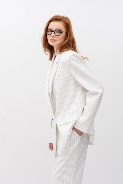 Жакет з костюмної тканини у вертикальну смужку Ренті