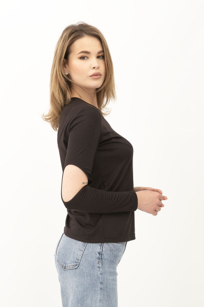 Оригінальний трикотажний джемпер із вирізами на рукавах чорного кольору Івєса